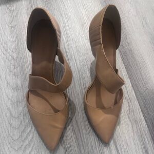 Calvin Klein Tan Heels Sleek Minimalist Design